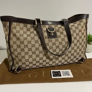 Sold on IG @mmbagslux.canada GUCCI TOTE BAG